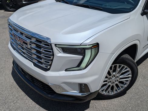 Used 2024 GMC Acadia Denali FWD image 13