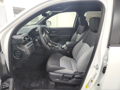 New 2025 Toyota Tacoma TRD Off-Road image 17