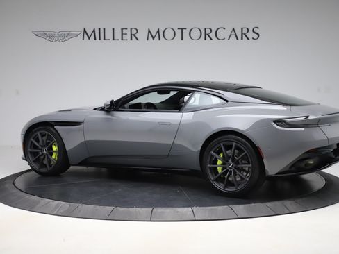 Used 2020 Aston Martin DB11 AMR RWD image 4