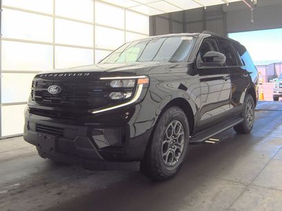 Used 2025 Ford Expedition Active