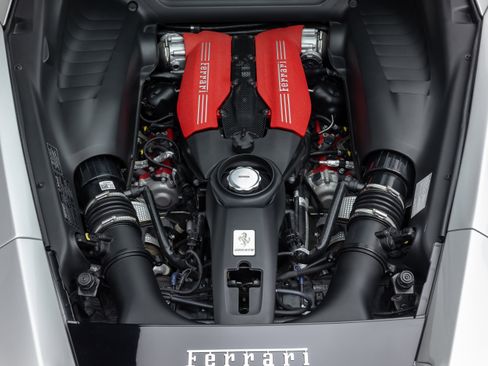 Certified 2018 Ferrari 488 GTB RWD image 58
