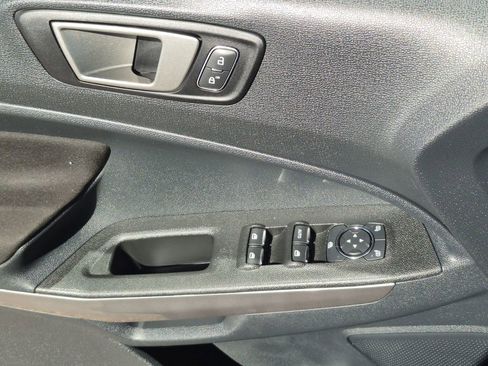 Used 2022 Ford EcoSport SE image 8