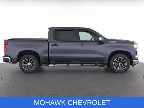 Used 2019 Chevrolet Silverado 1500 LT w/ All-Star Edition AWD/4WD image 9