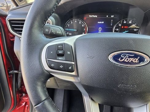Used 2023 Ford Explorer XLT w/ Equipment Group 202A image 29