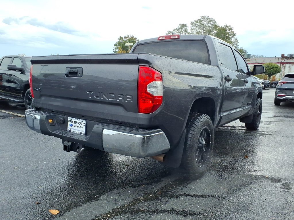 Used 2020 Toyota Tundra SR5 AWD/4WD image 17