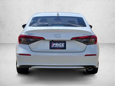 Used 2024 Honda Civic Sport image 6