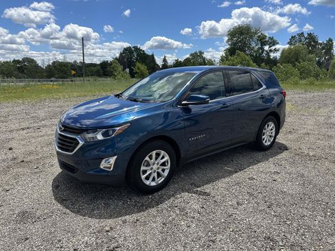 Used 2019 Chevrolet Equinox LT w/ Driver Convenience Package FWD image 17