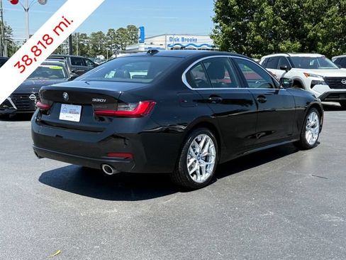 Used 2025 BMW 330i Sedan RWD image 3