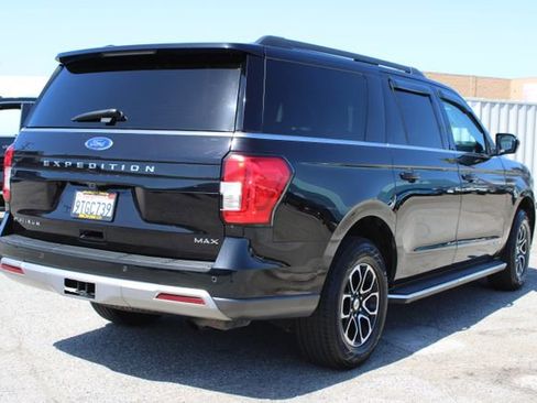 Used 2022 Ford Expedition Max XLT AWD/4WD image 5
