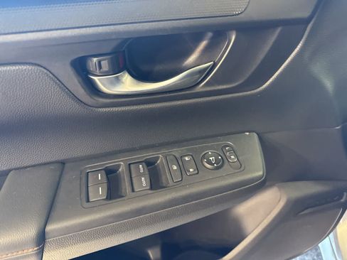 Used 2024 Honda CR-V Sport image 17