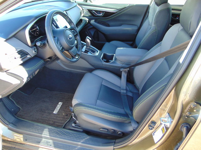 Certified 2024 Subaru Outback Onyx Edition AWD/4WD image 10