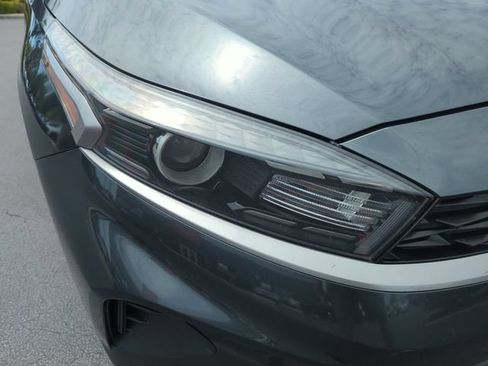 Used 2024 Kia Forte LXS FWD image 17