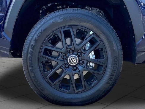 New 2026 Toyota Tundra Limited AWD/4WD image 11