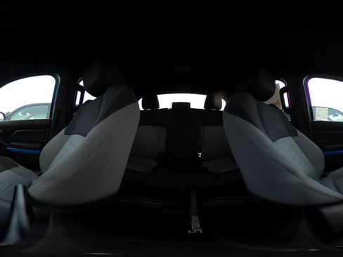 Used 2025 Toyota Tacoma TRD Off-Road image 42