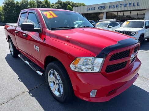 Used 2021 RAM 1500 Express RWD image 1