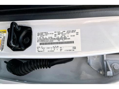 Used 2017 Ford F150 XLT AWD/4WD image 30