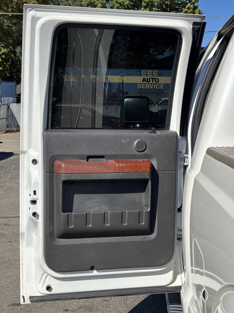 Used 2014 Ford F350 King Ranch w/ Snow Plow Prep Package AWD/4WD image 14