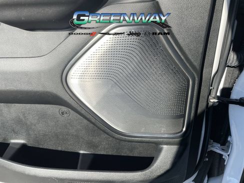 Used 2019 RAM 1500 Limited AWD/4WD image 19