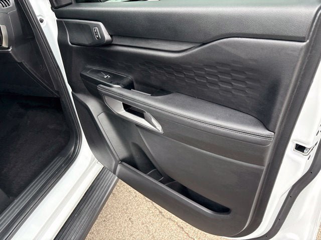 Used 2025 Ford Ranger XLT w/ Advanced Towing Package AWD/4WD image 7