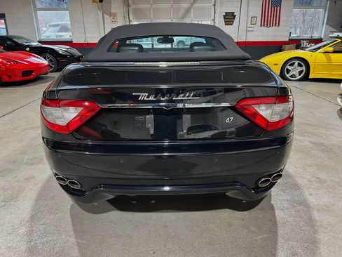 Used 2011 Maserati GranTurismo Convertible image 8