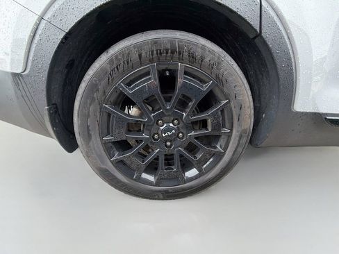 Used 2022 Kia Telluride SX w/ SX Prestige Package AWD/4WD image 10