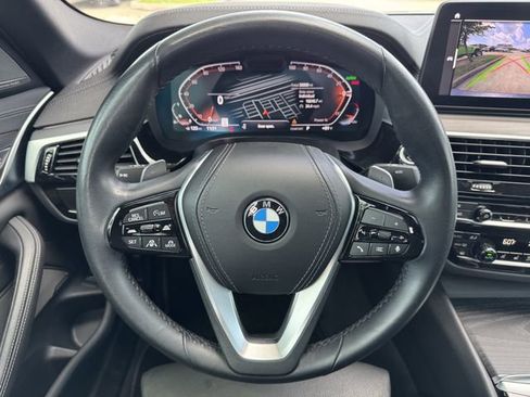 Used 2022 BMW 540i xDrive w/ Executive Package image 11