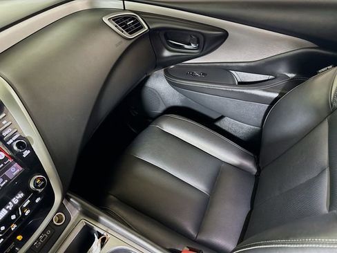 Used 2023 Nissan Murano SL w/ SL Moonroof Package FWD image 23