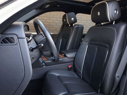 Used 2019 Rolls-Royce Cullinan AWD/4WD image 18