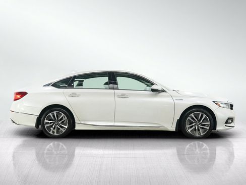 Used 2020 Honda Accord Touring image 6