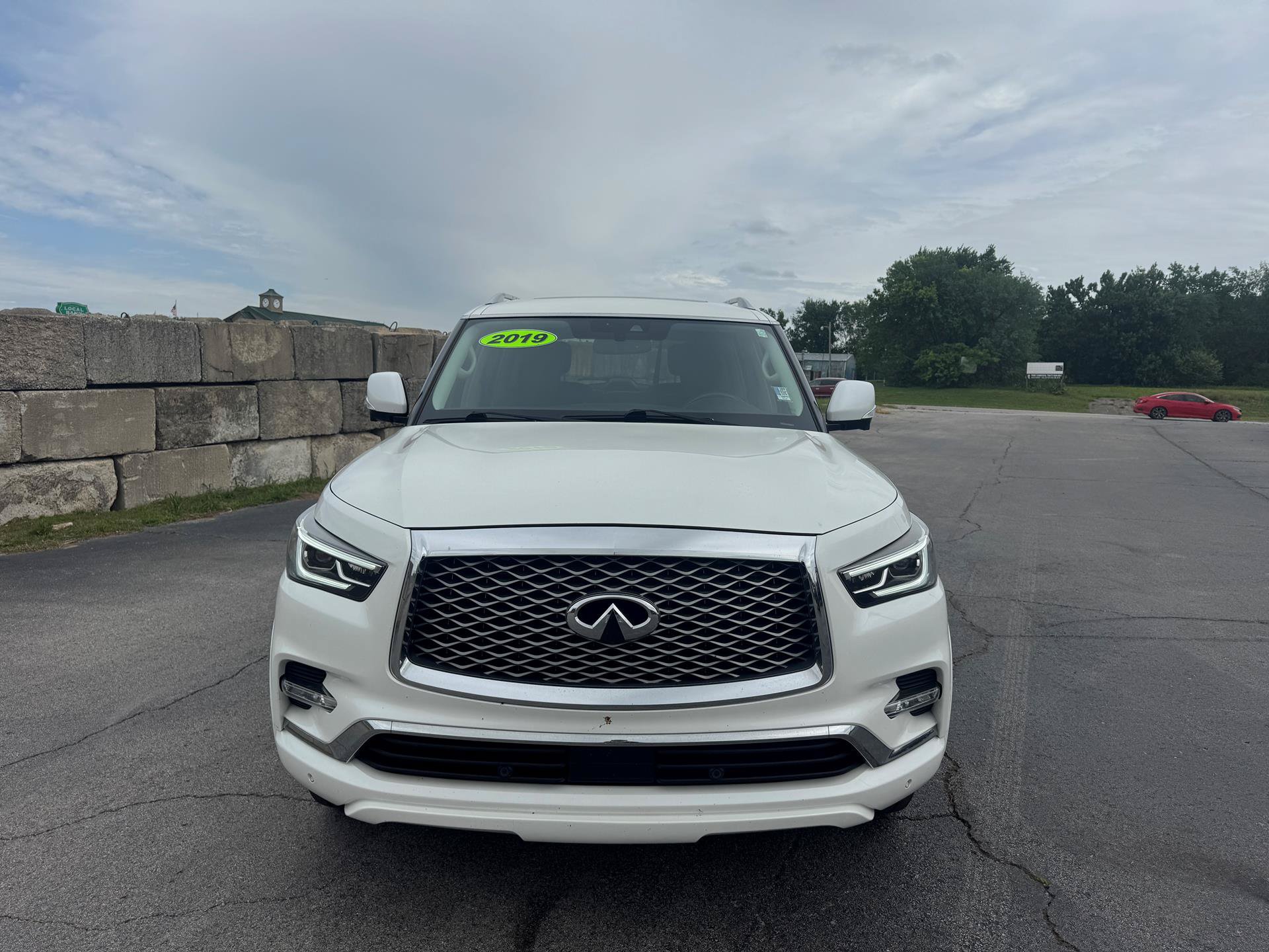 Used 2019 INFINITI QX80 Luxe w/ Cargo Package AWD/4WD image 8
