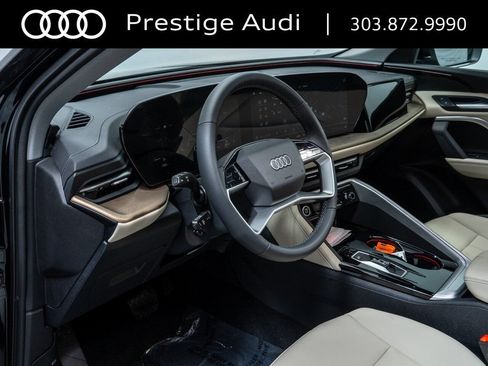 Used 2025 Audi Q5 Premium w/ Convenience Package AWD/4WD image 13