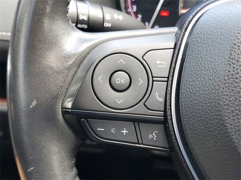 Used 2021 Toyota RAV4 Limited image 21