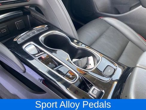 Certified 2023 Buick Envision Essence w/ Sport Touring Package image 11