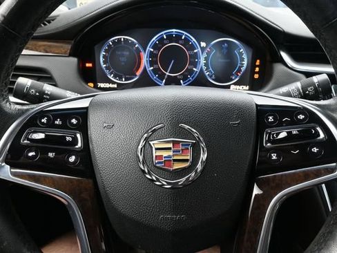 Used 2014 Cadillac XTS Premium FWD image 38