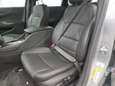 Used 2023 Chevrolet Malibu LT FWD image 25