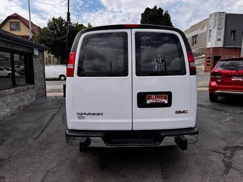 Used 2018 GMC Savana 2500 w/ Driver Convenience Package RWD image 5