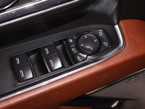 Used 2024 GMC Sierra 3500 Denali Ultimate image 12