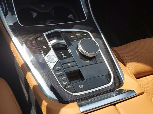 New 2026 BMW X5 xDrive40i w/ M Sport Package AWD/4WD image 20