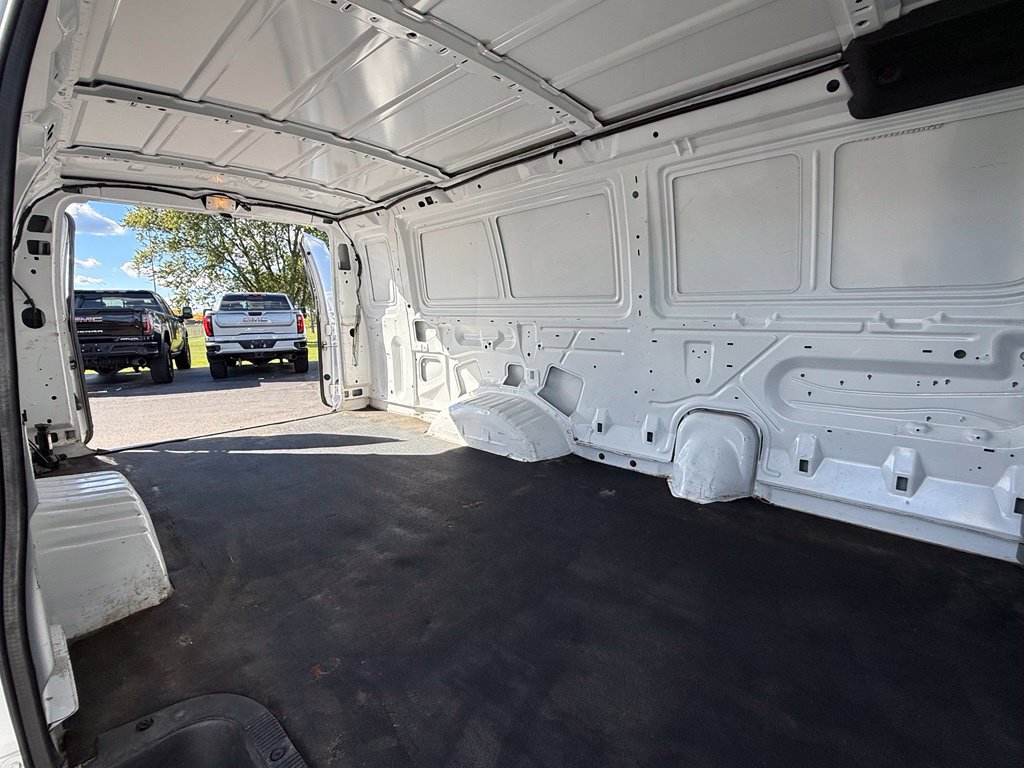Used 2014 Ford E-350 and Econoline 350 Extended Super Duty RWD image 28