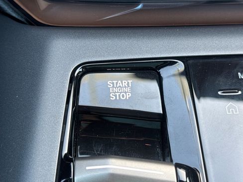 Used 2025 BMW X3 xDrive30i w/ Convenience Package image 33