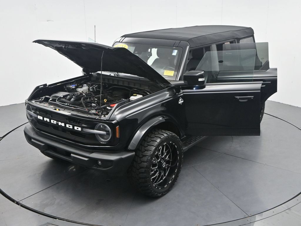 Used 2024 Ford Bronco Outer Banks AWD/4WD image 49