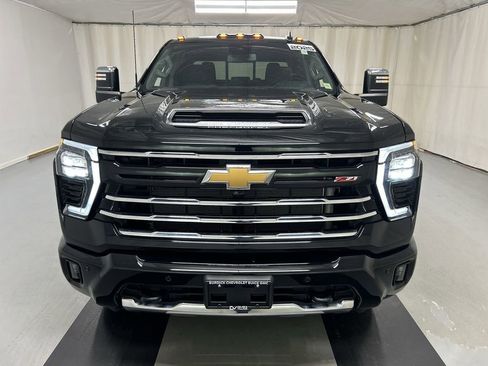 Certified 2025 Chevrolet Silverado 2500 LT w/ Z71 Chrome Sport Edition image 3