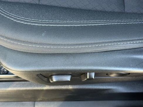 Used 2023 Chevrolet Tahoe LS image 25