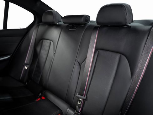 Used 2023 BMW M3 Competition image 39