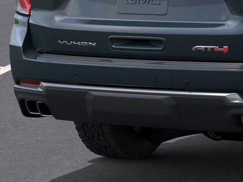 New 2026 GMC Yukon XL AT4 w/ LPO, Floor Liner Package AWD/4WD image 14