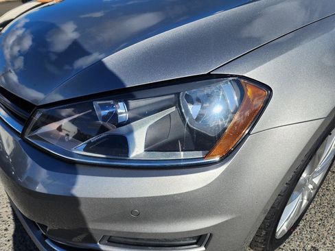 Used 2015 Volkswagen Golf TDI SE image 30