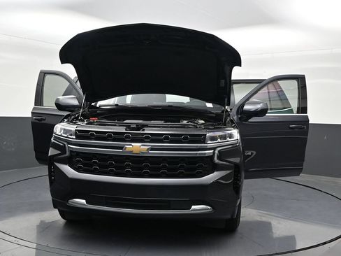 Used 2024 Chevrolet Tahoe LS RWD image 35