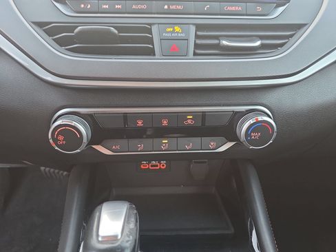 Used 2025 Nissan Altima 2.5 SR FWD image 22