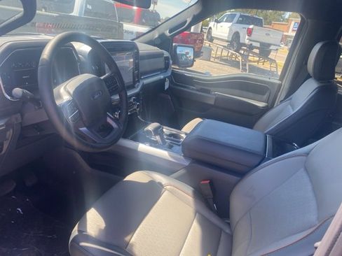 New 2025 Ford F150 Lariat w/ Equipment Group 501A Mid image 15