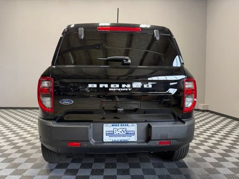 Used 2023 Ford Bronco Sport Outer Banks w/ Tech Package AWD/4WD image 10